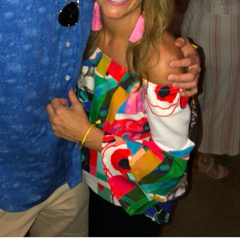 Colorful Abstract Off-Shoulder Top - Picture 2 of 8